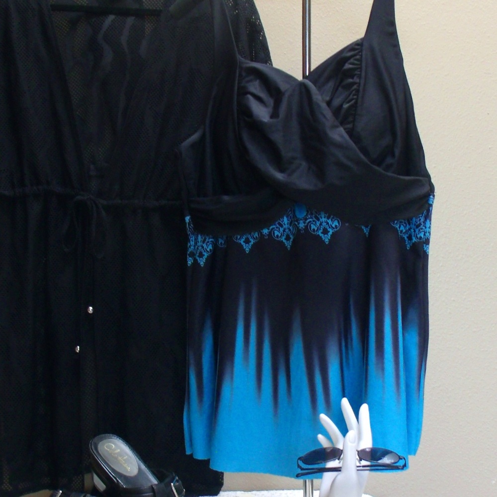Hanna Nikole Black Turquoise Blue Tankini Top Sz 18W - Picture 11 of 11